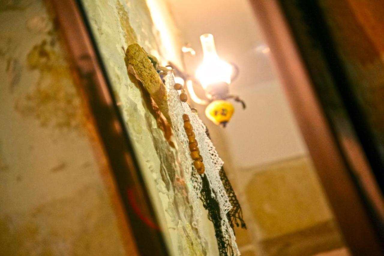 度假居 Picturesque Traditional Stone House *